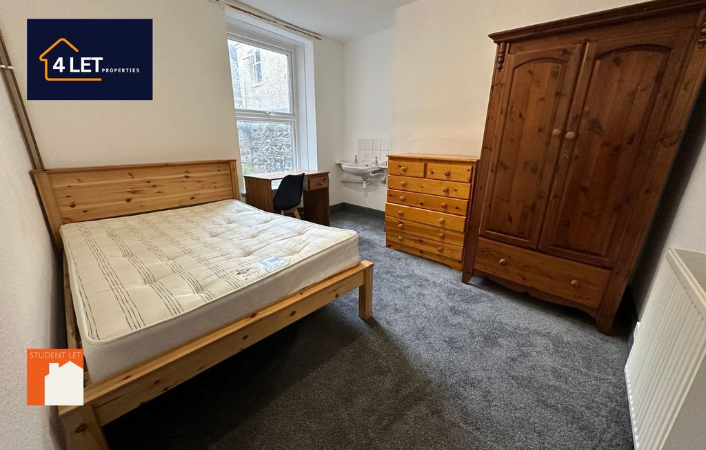 Additional image 6 of 5 bed flat to rentFlat 1, Portland Street, Aberystwyth SY23
