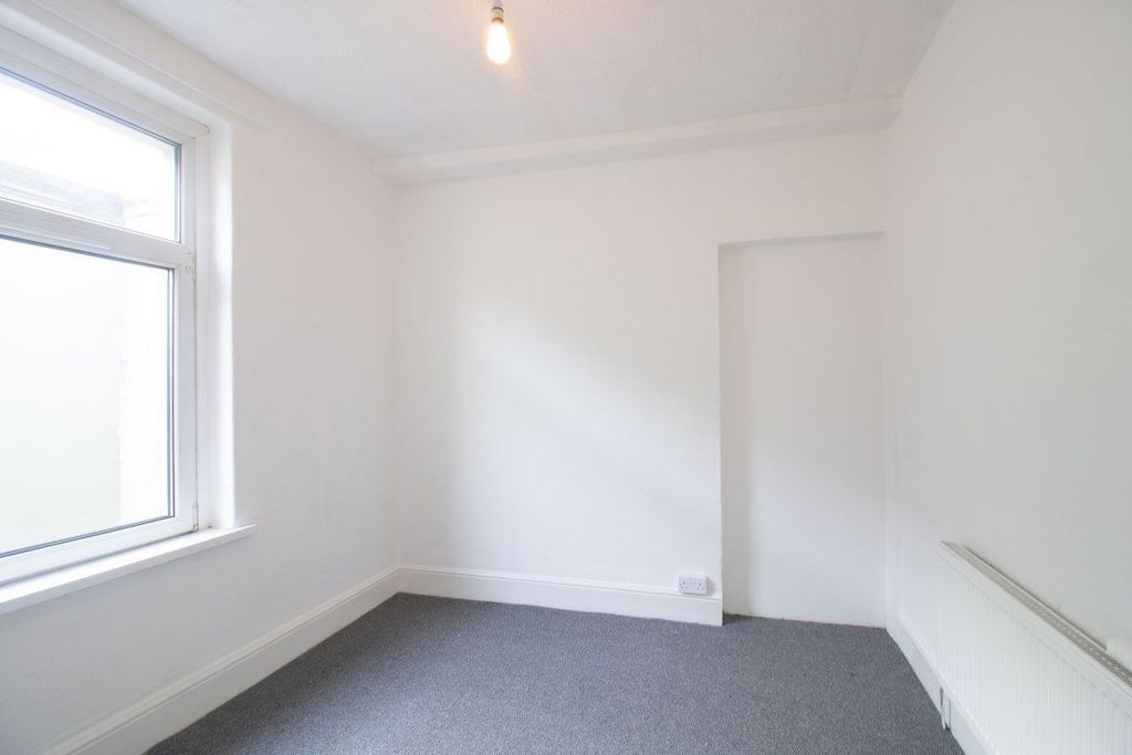 Additional image 11 of 2 bed flat to rentFff 19 Bridge Street, Abercarn NP11
