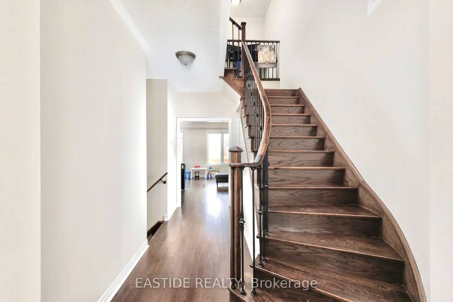 Additional image 2 of 57 Benhurst Crescent