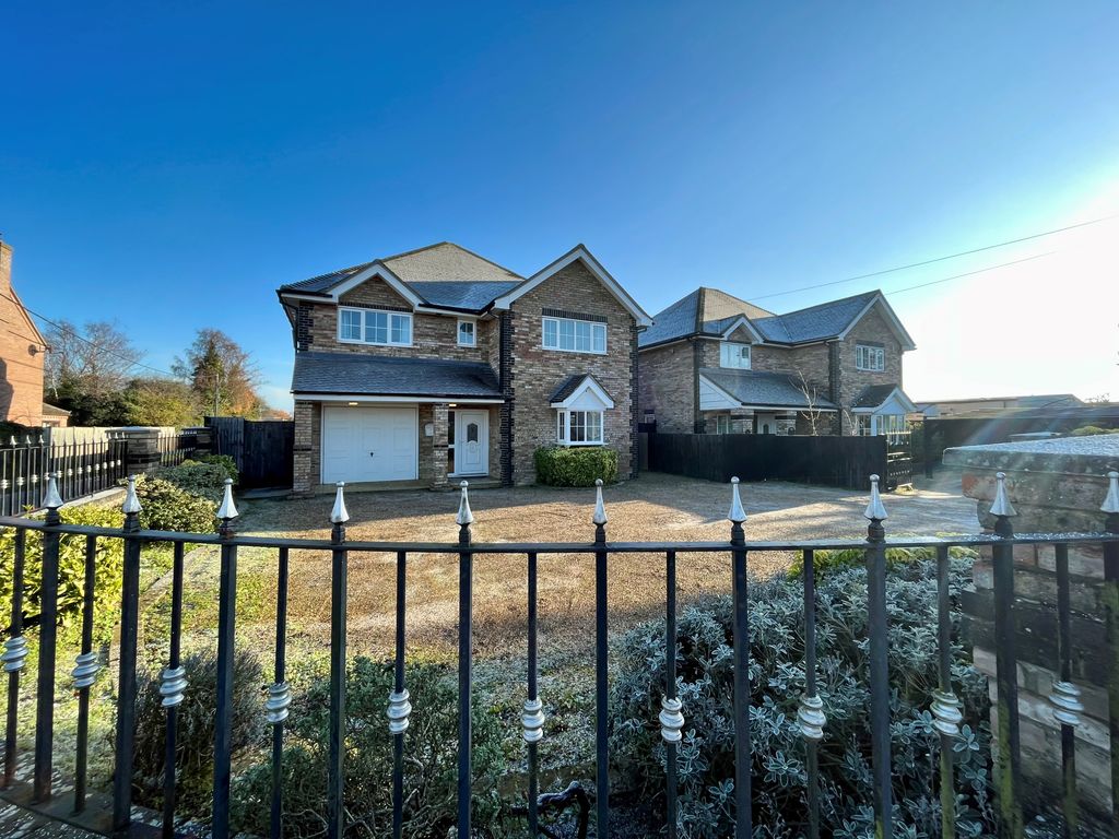 4 bed detached house to rentAspal Lane, Beck Row IP28