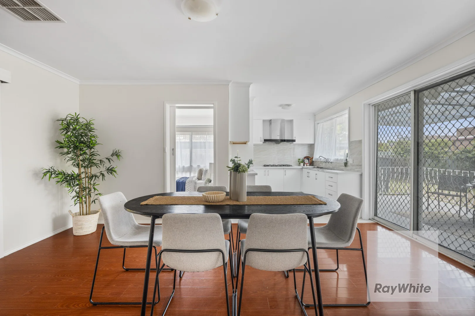 Additional image 5 of 8 Kipling Ct, Bundoora VIC 3083