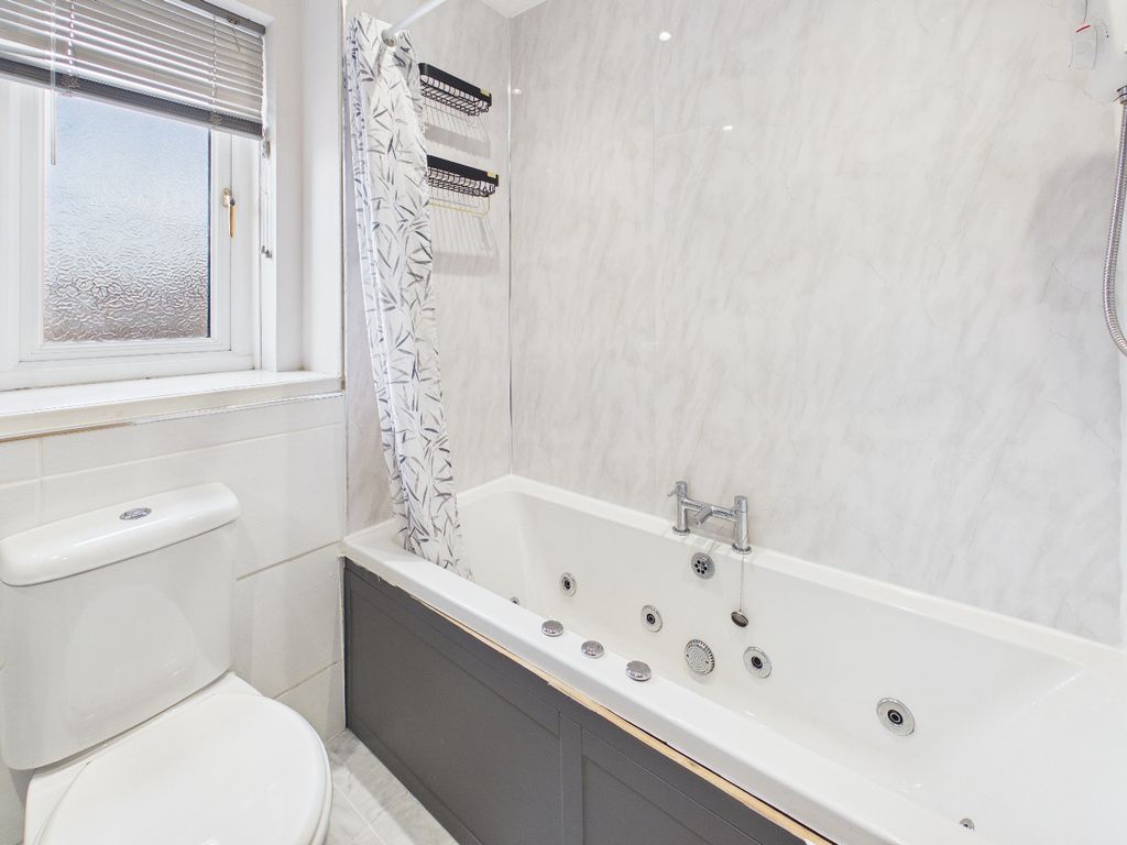 Additional image 13 of 2 bed semi-detached house to rentLoftus Road, Downfield, Dundee DD3