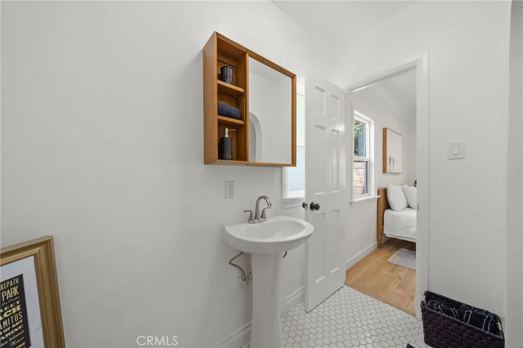 Additional image 18 of 496 E 53rd St, Long Beach, CA 90805