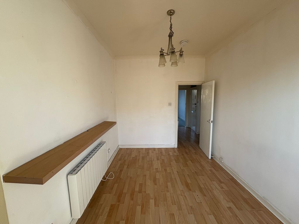 Additional image 3 of 2 bed flat to rentWilson Street, Renfrew PA4
