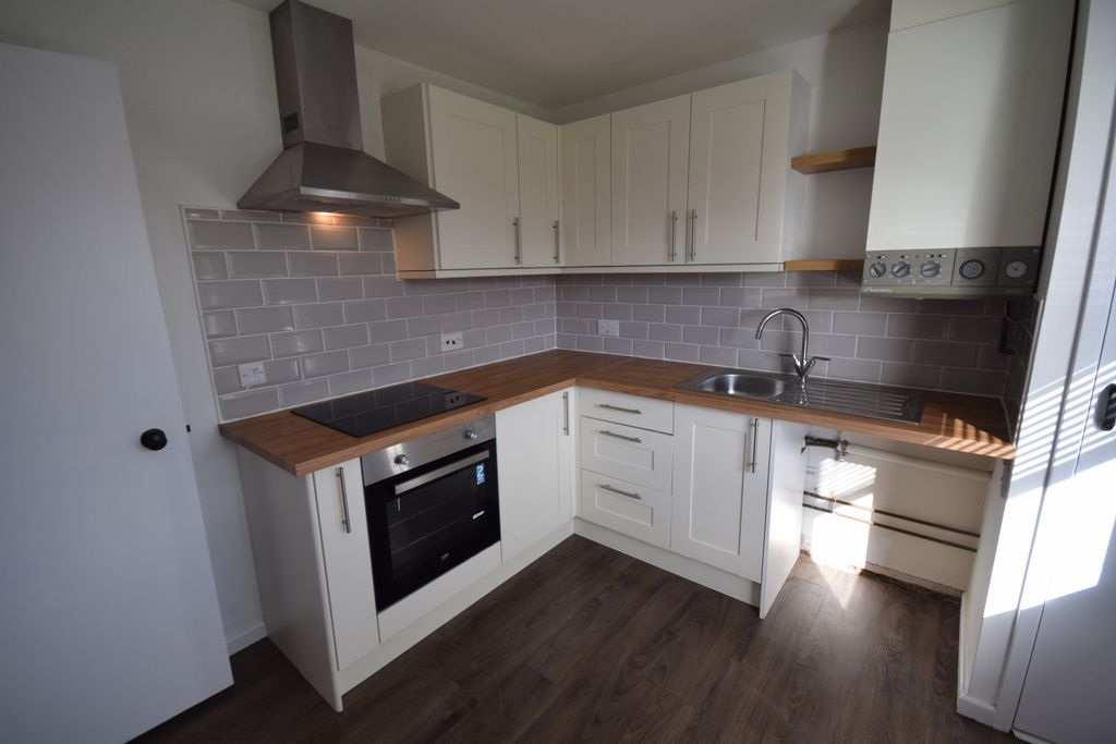 2 bed flat to rentBarras Close, Dalston CA5 photo 5