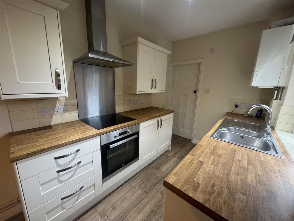 Additional image 6 of 3 bed end terrace house to rentRosebery Avenue, Melton Mowbray LE13
