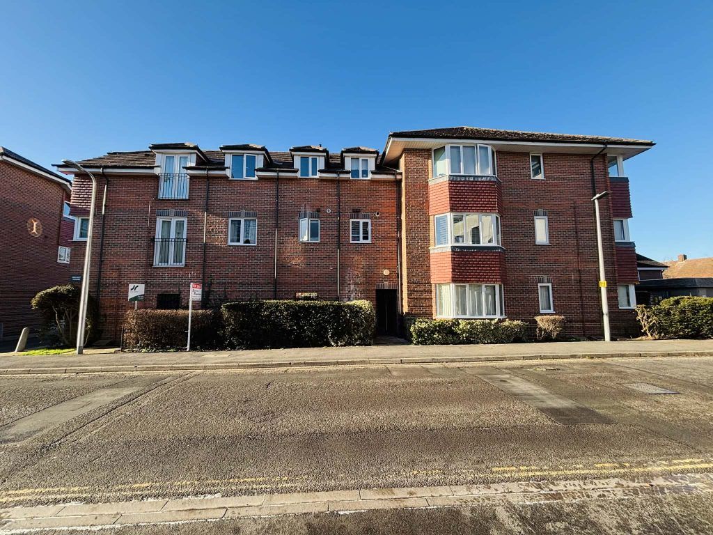 Additional image 11 of 2 bed flat to rentBecket House, Oddfellows Road, Newbury RG14