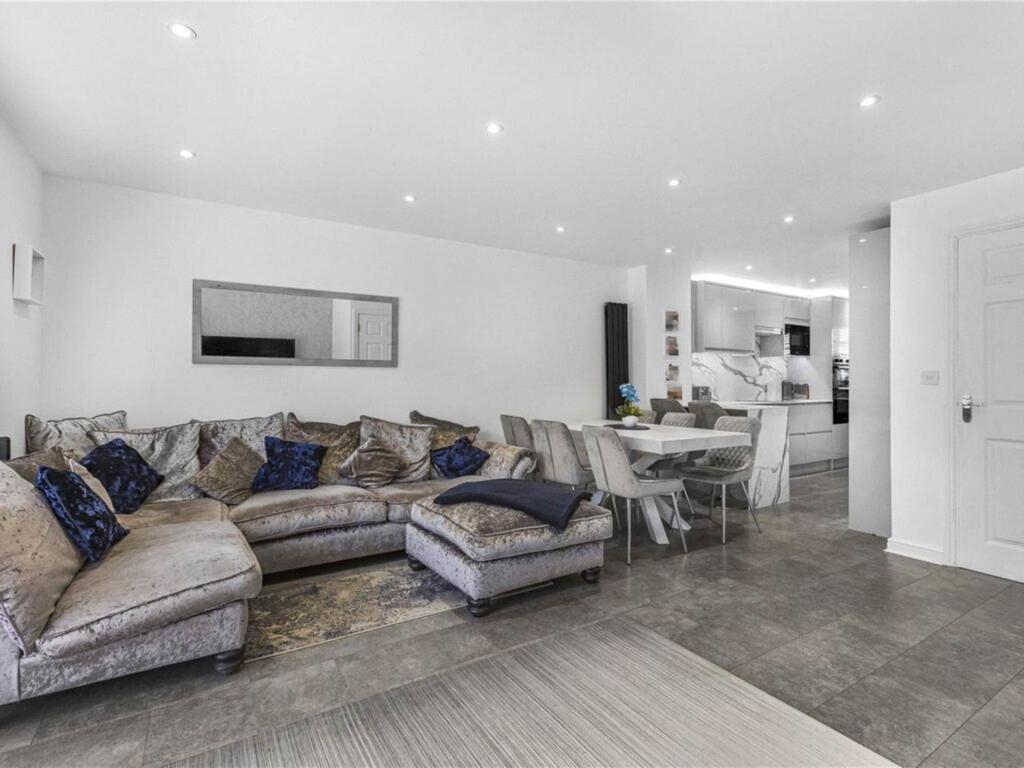 Additional image 3 of Clarkes Road, Hatfield