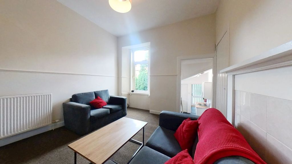 Additional image 3 of 4 bed flat to rentWallace Street, Stirling FK8