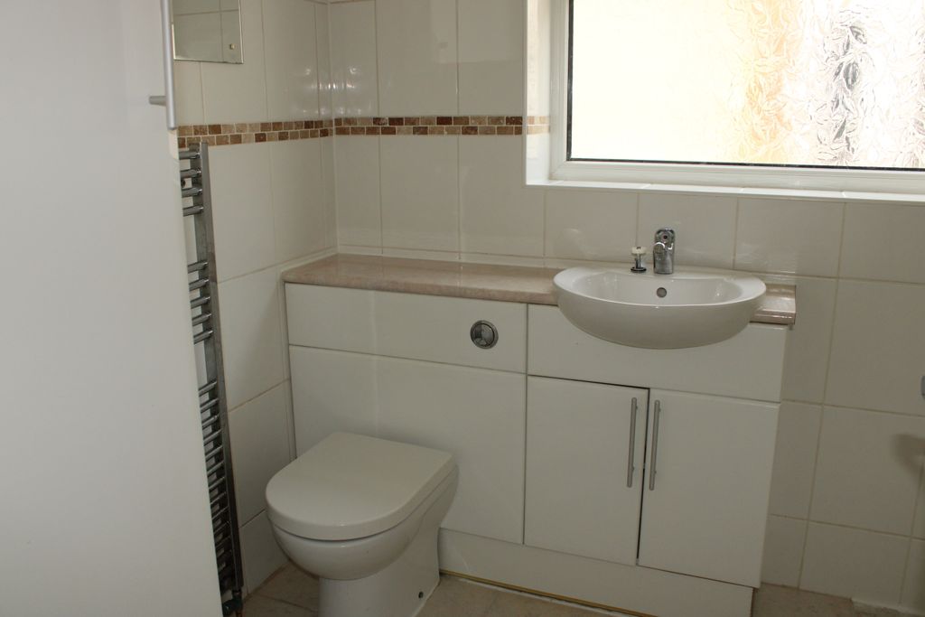 Additional image 4 of 2 bed detached bungalow to rentGarnett Drive, Prestatyn LL19