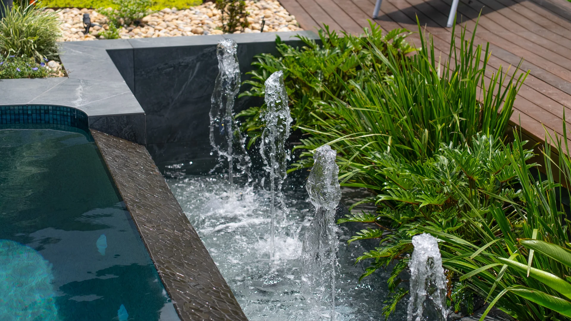 Additional image 3 of 114A Hillview Crescent, Whitfield QLD 4870