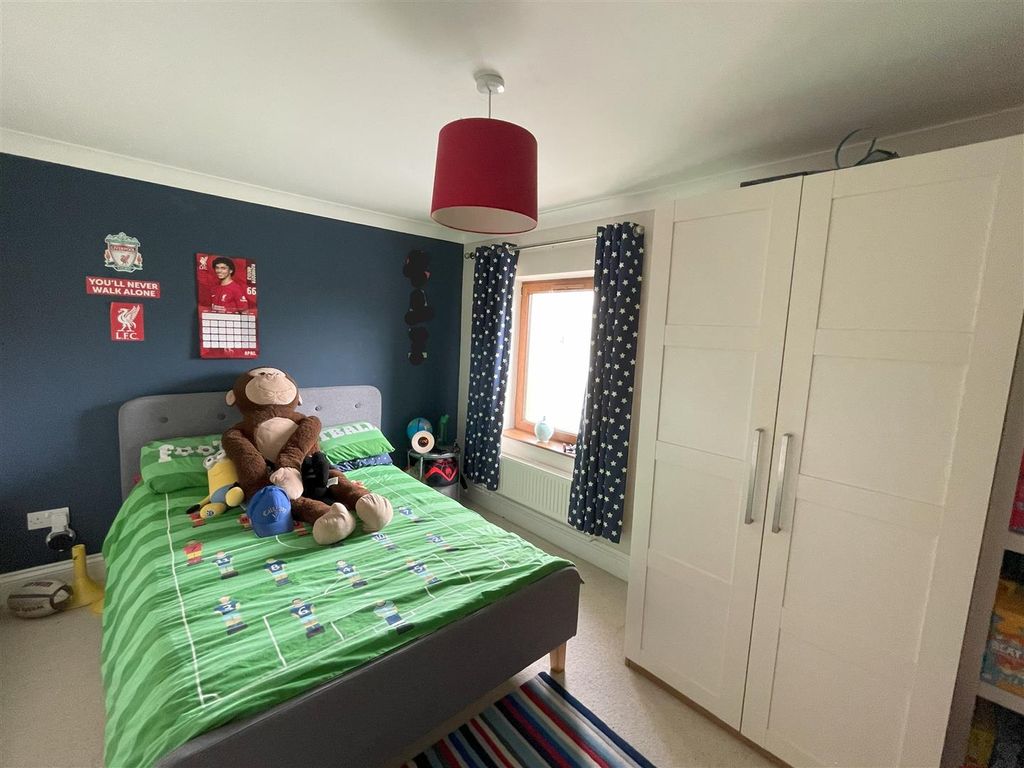 Additional image 22 of 3 bed end terrace house to rentHeol Y Banc, Bancffosfelen, Llanelli SA15