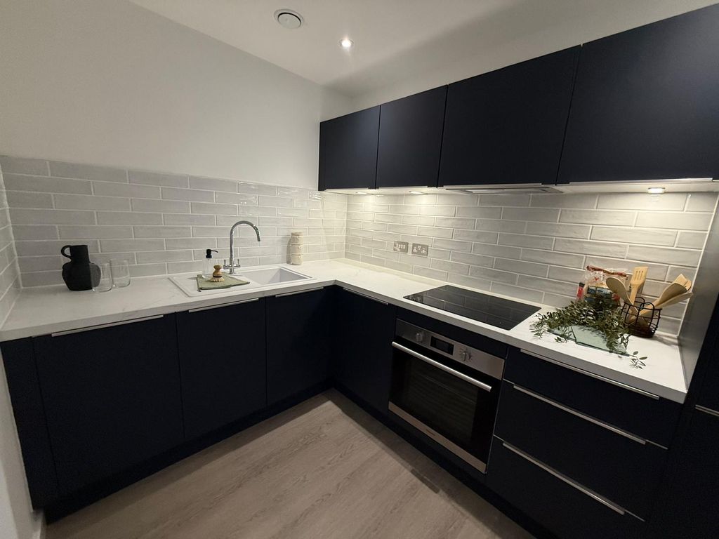 Additional image 3 of 1 bed flat to rentSilbury Court, Milton Keynes MK9
