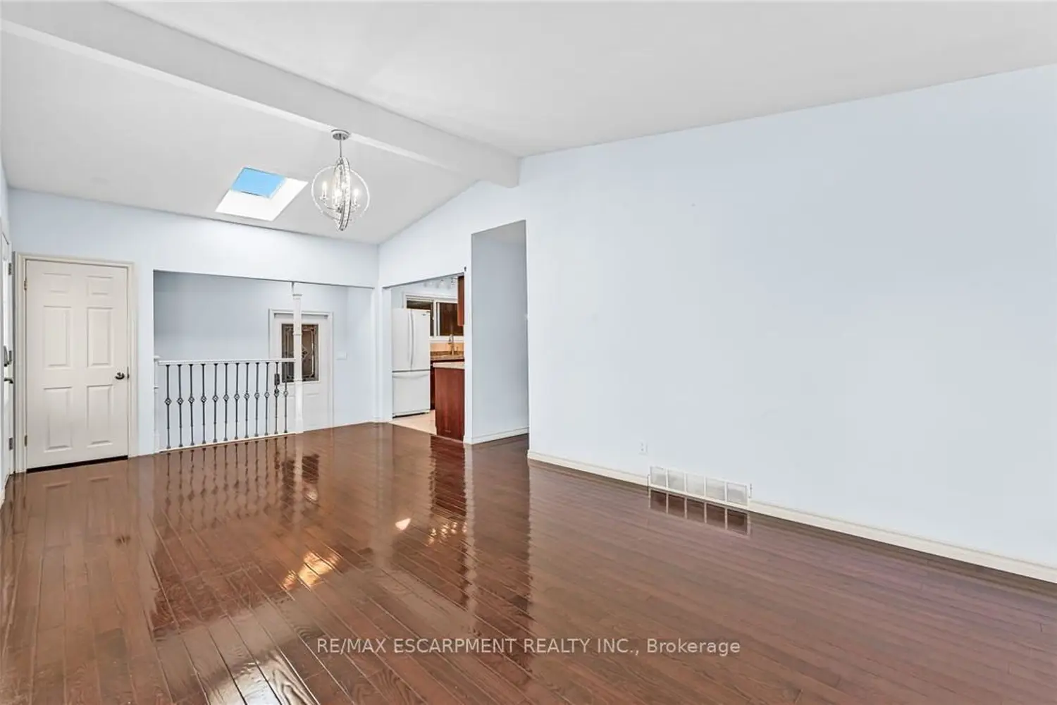 Additional image 9 of 6122 Mayfair Drive