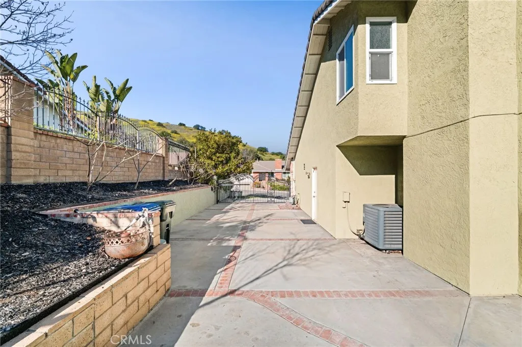 Additional image 139 of 5 Los Felis, Pomona, CA 91766