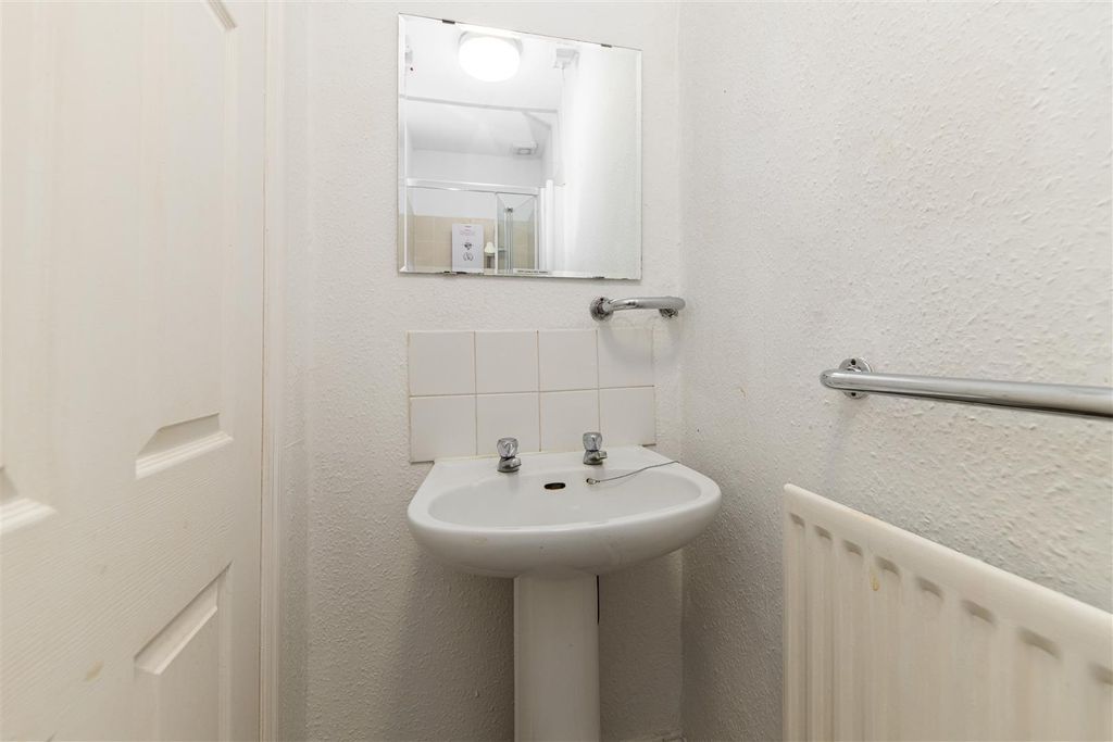 Additional image 24 of 6 bed shared accommodation to rentFalmouth Road, Heaton, Newcastle Upon Tyne NE6