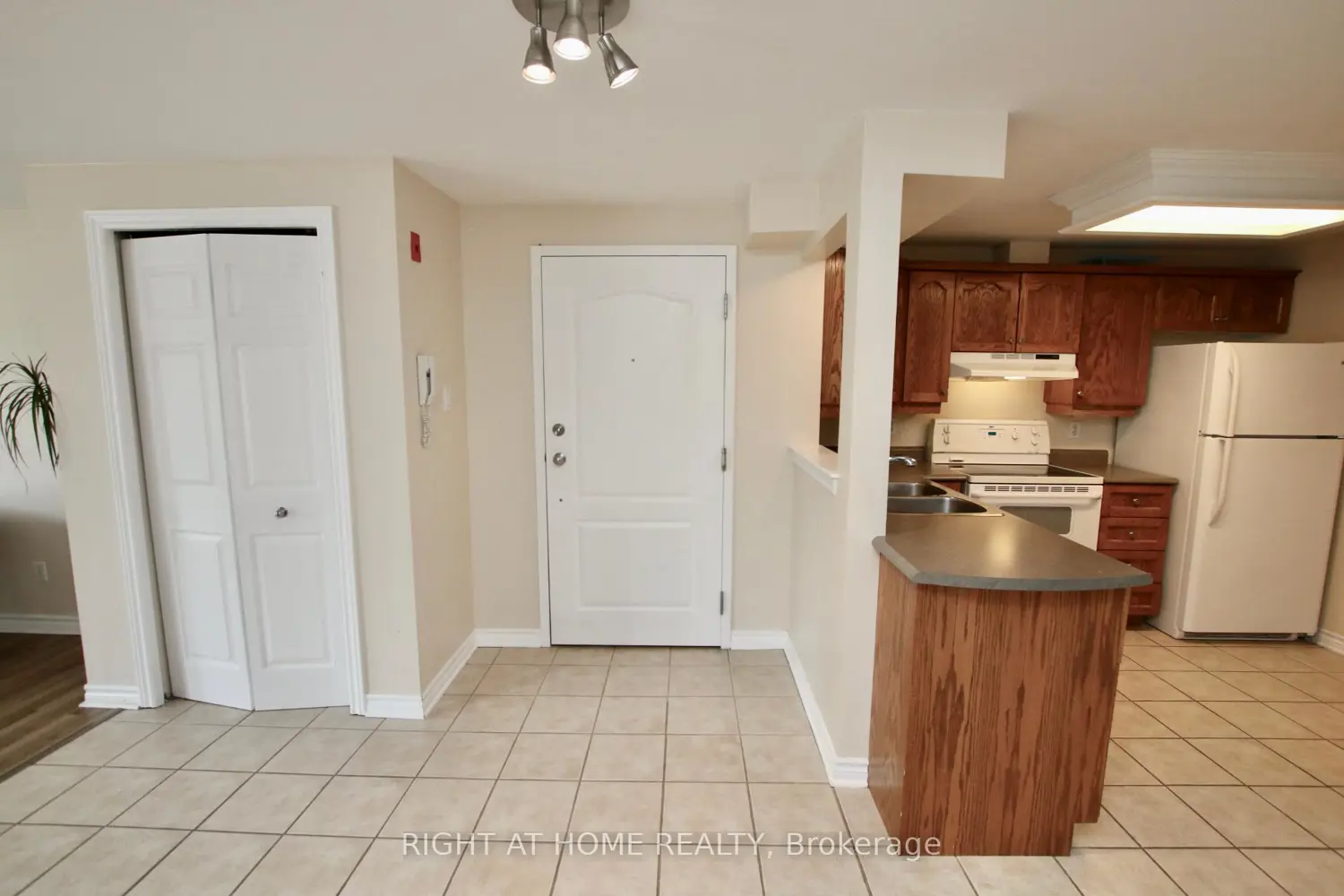 Additional image 8 of 97 Mill Street 1C