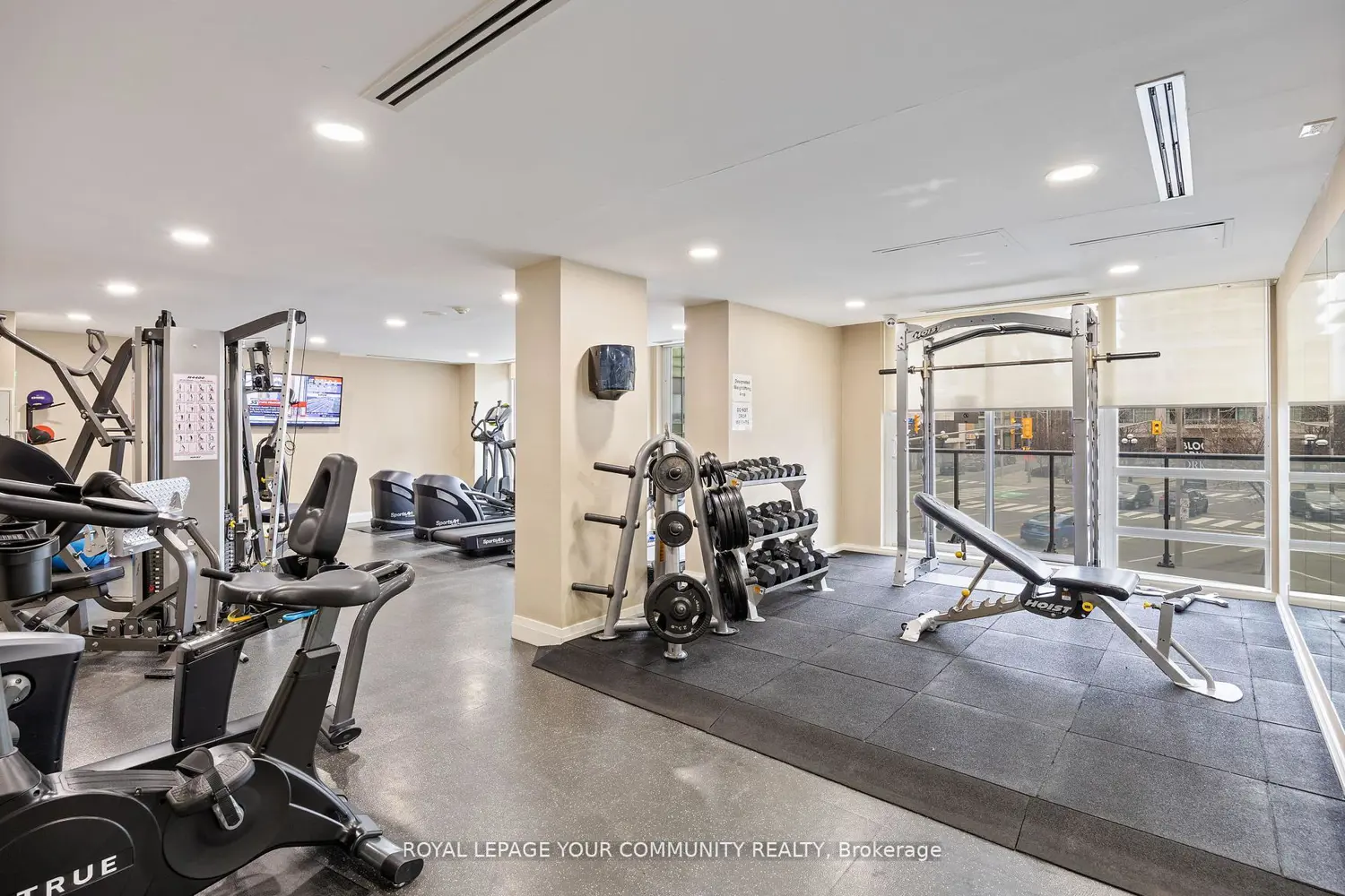 Additional image 20 of 825 Church Street 611