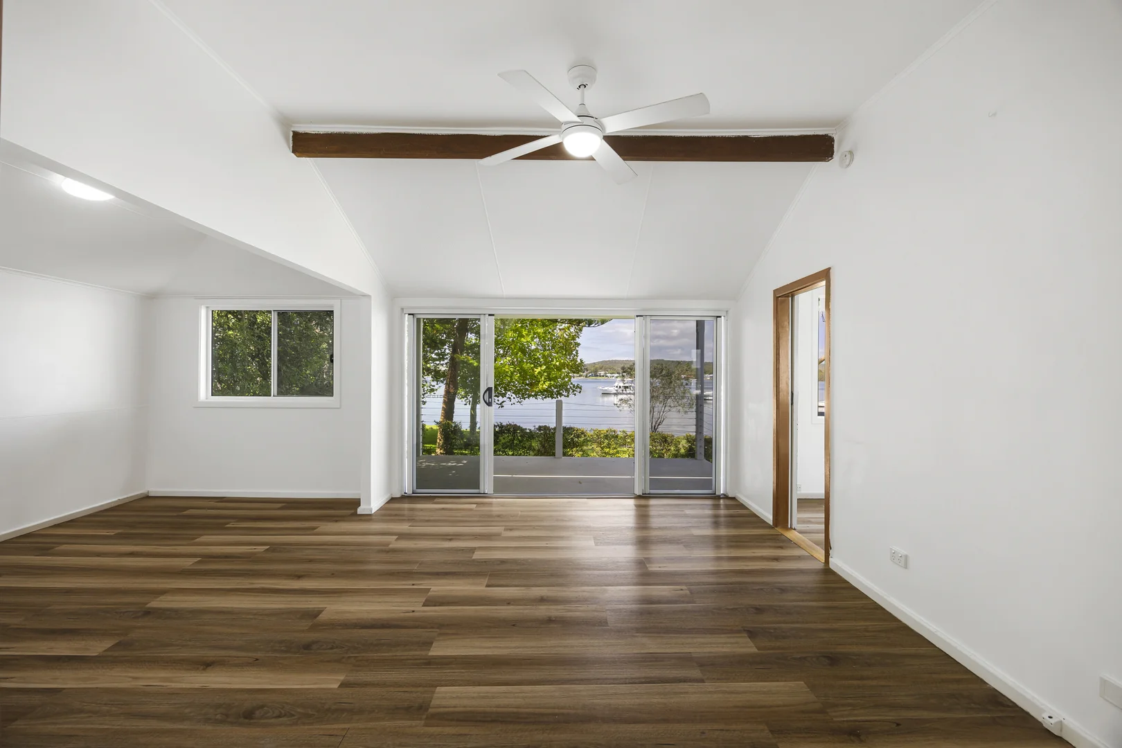 Additional image 8 of 51A Bay Road, Bolton Point NSW 2283