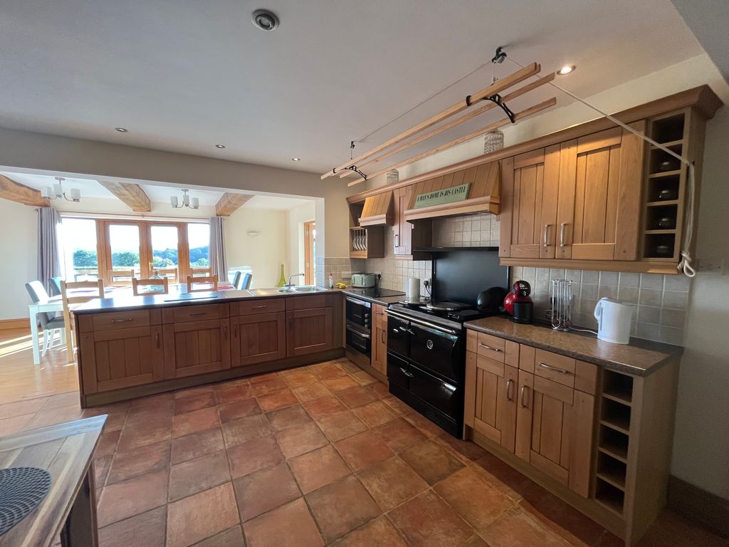 Additional image 8 of 5 bed property to rentWoolminstone, Crewkerne TA18