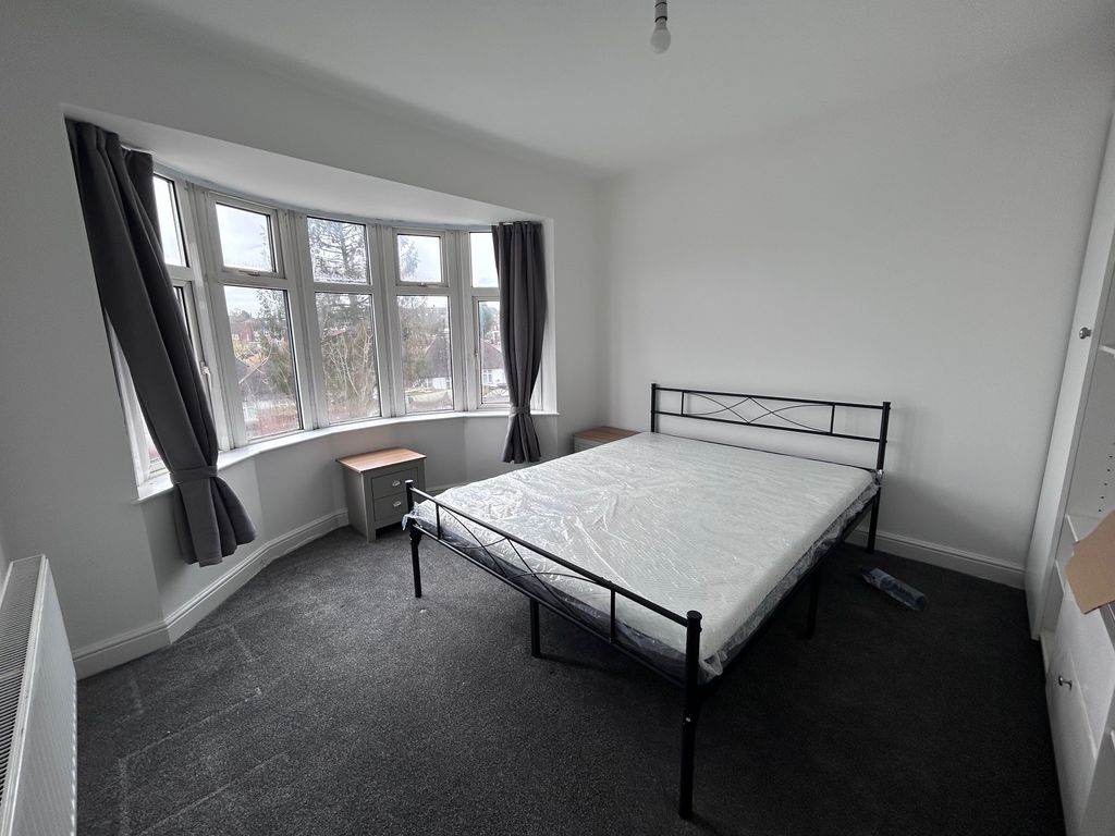 Additional image 7 of 6 bed property to rentMilton Road, Luton LU1