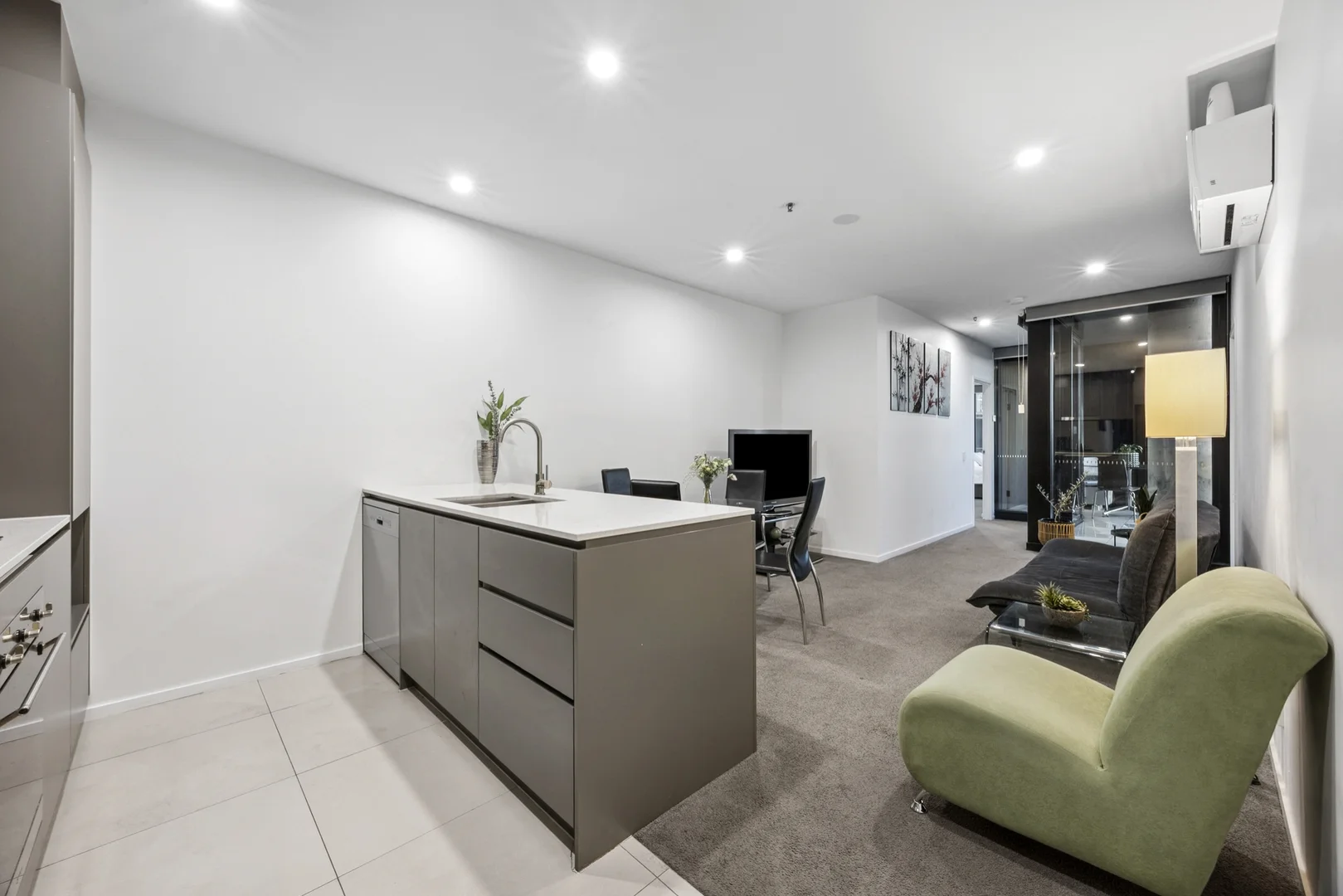 Additional image 10 of 909/3 Grazier Lane, Belconnen ACT 2617