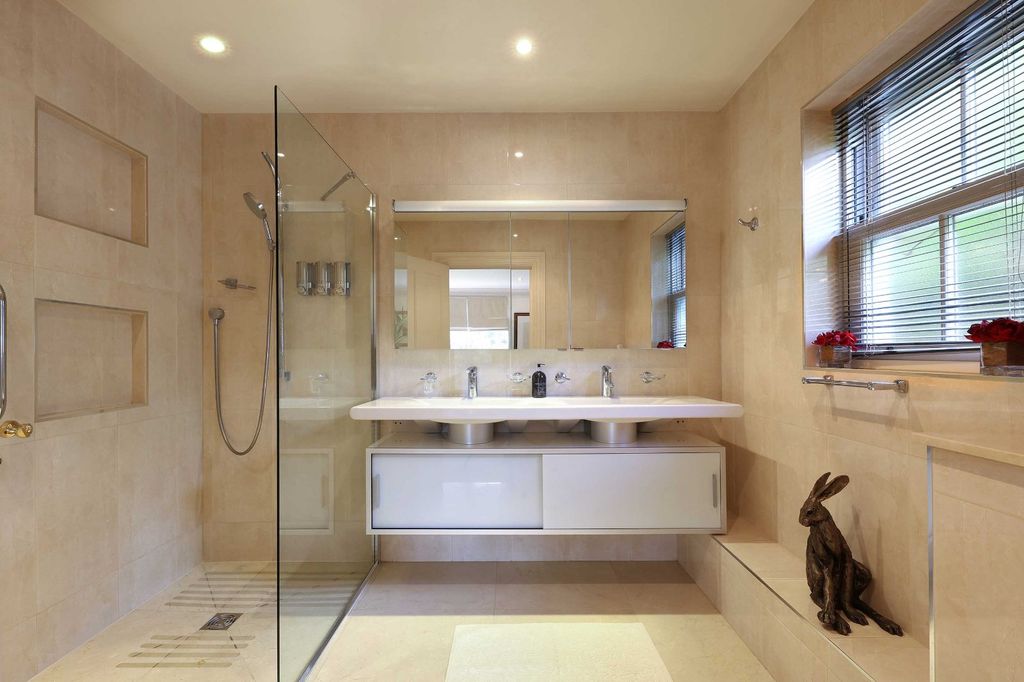 Additional image 21 of 8 bed detached house to rentDukes Kiln Drive, Gerrards Cross, Buckinghamshire SL9