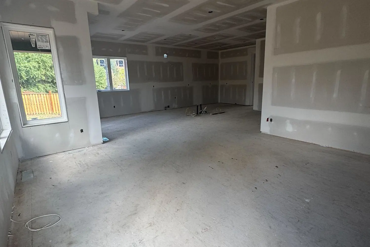 Additional image 9 of 2574 Sharon Crescent