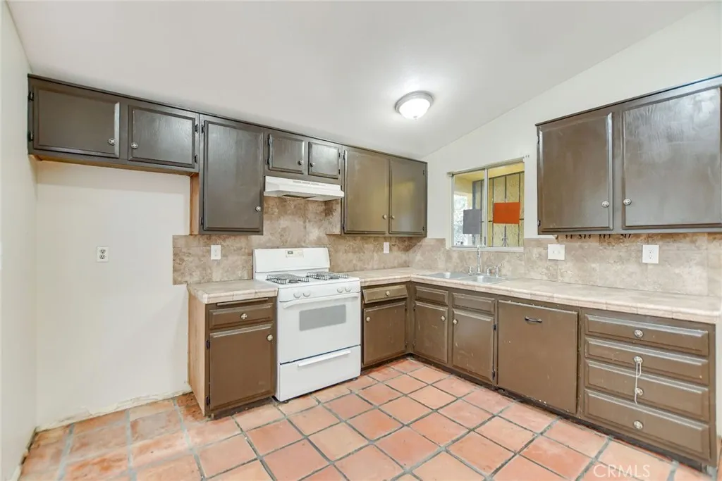Additional image 46 of 3638 Candlewood St, Corona, CA 92879