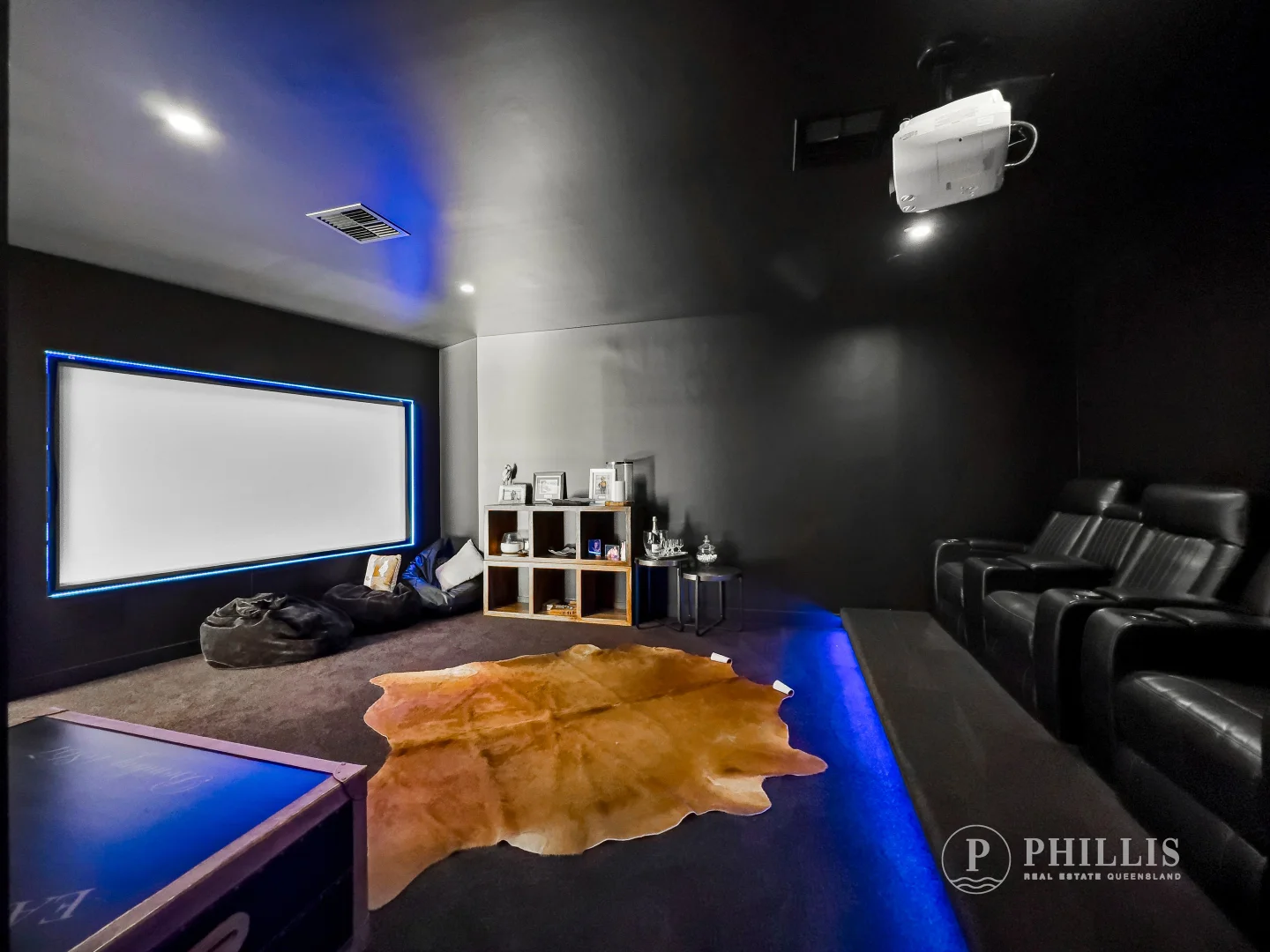 Additional image 15 of 86 Royal Albert Crescent, Sovereign Islands QLD 4216