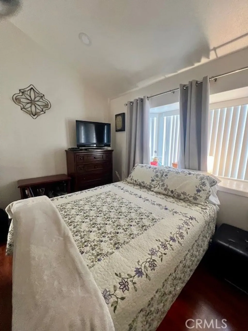 812 Inglewood Ave, Inglewood, CA 90302