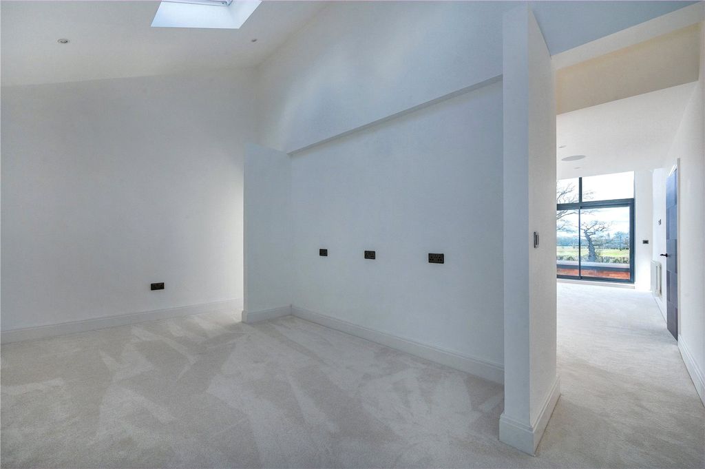 Additional image 9 of 5 bed detached house to rentPlumley Moor Road, Plumley, Knutsford, Cheshire WA16