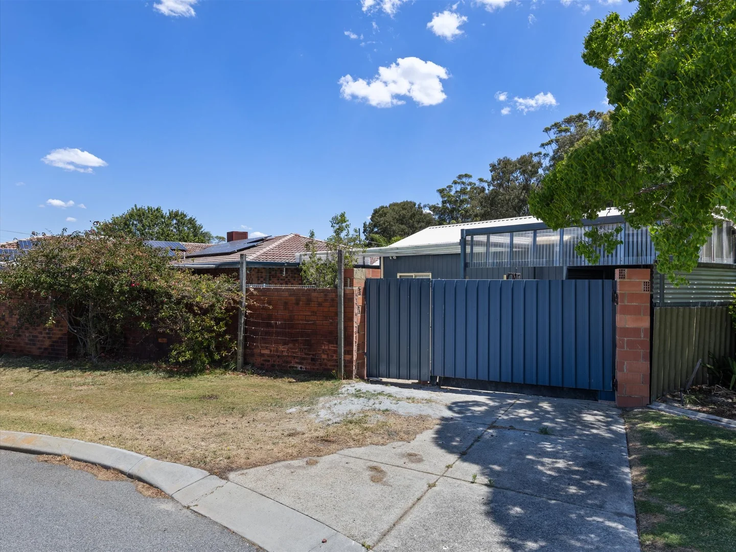 Additional image 35 of 22 Astinal Drive, Gosnells WA 6110