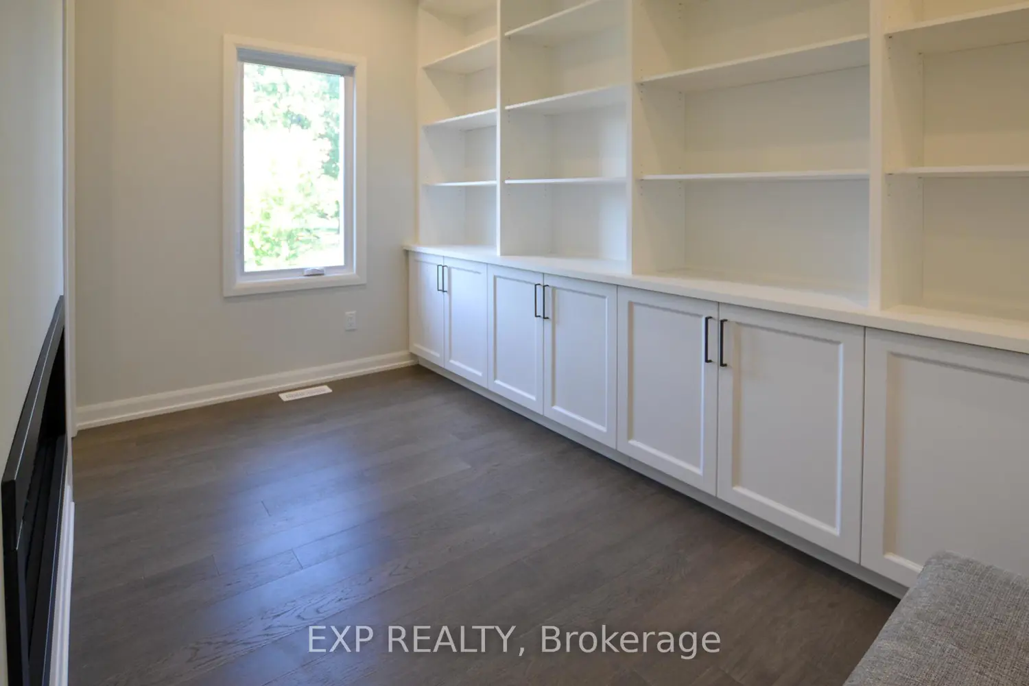 Additional image 14 of 623 Montessor Crescent