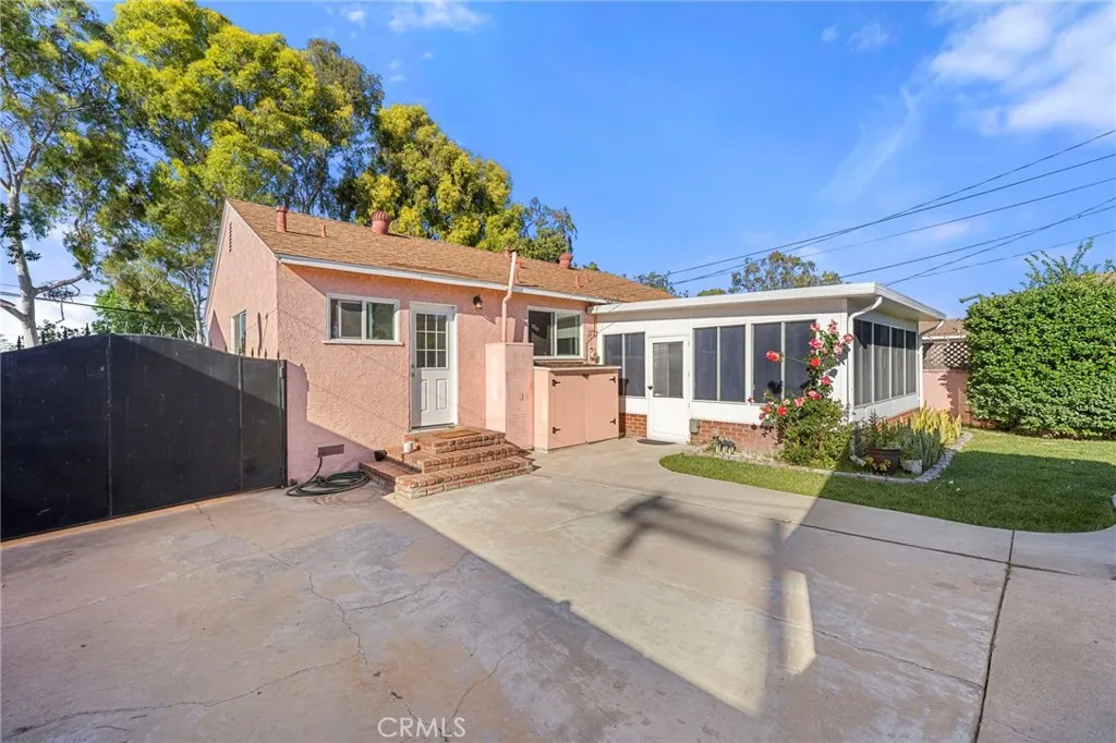 Additional image 27 of 2412 Del Amo, Lakewood, CA 90712