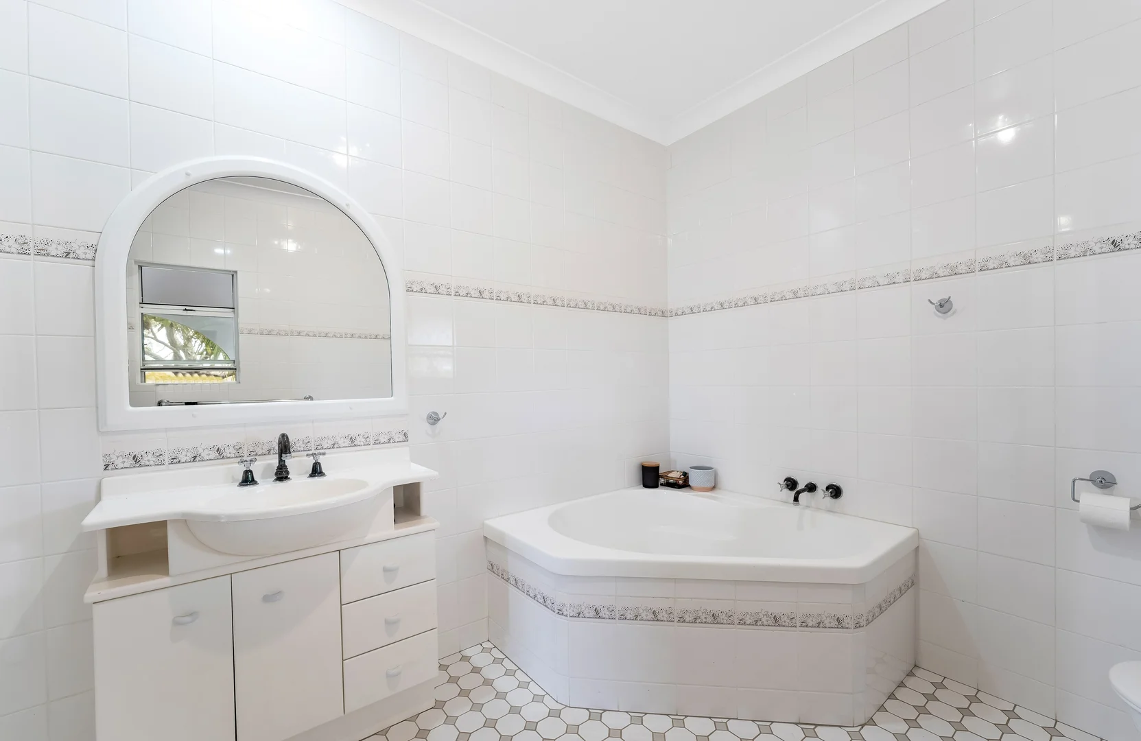 Additional image 8 of 44 Constable Road, Limestone Creek QLD 4701