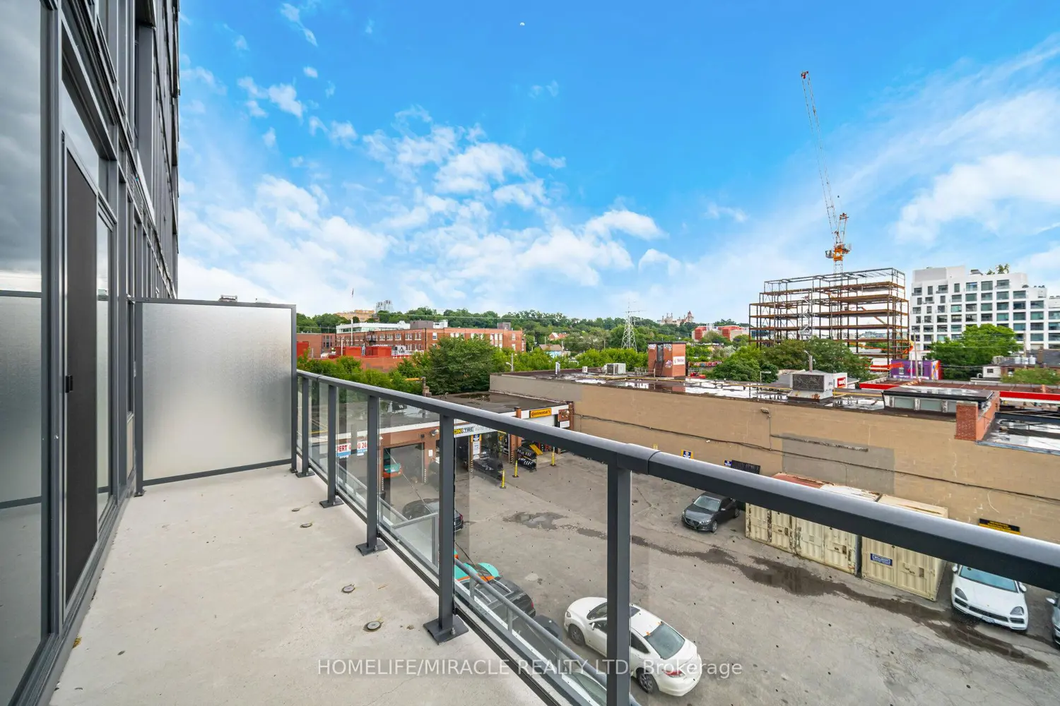 Additional image 10 of 500 Dupont Street 317