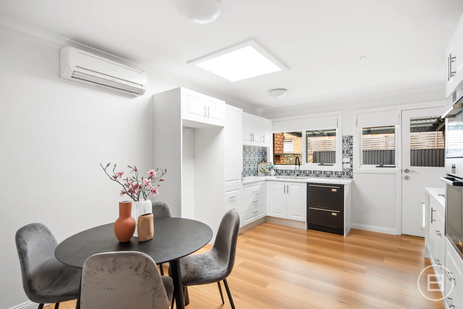 Additional image 8 of 1/33 Grice Crescent, Essendon VIC 3040