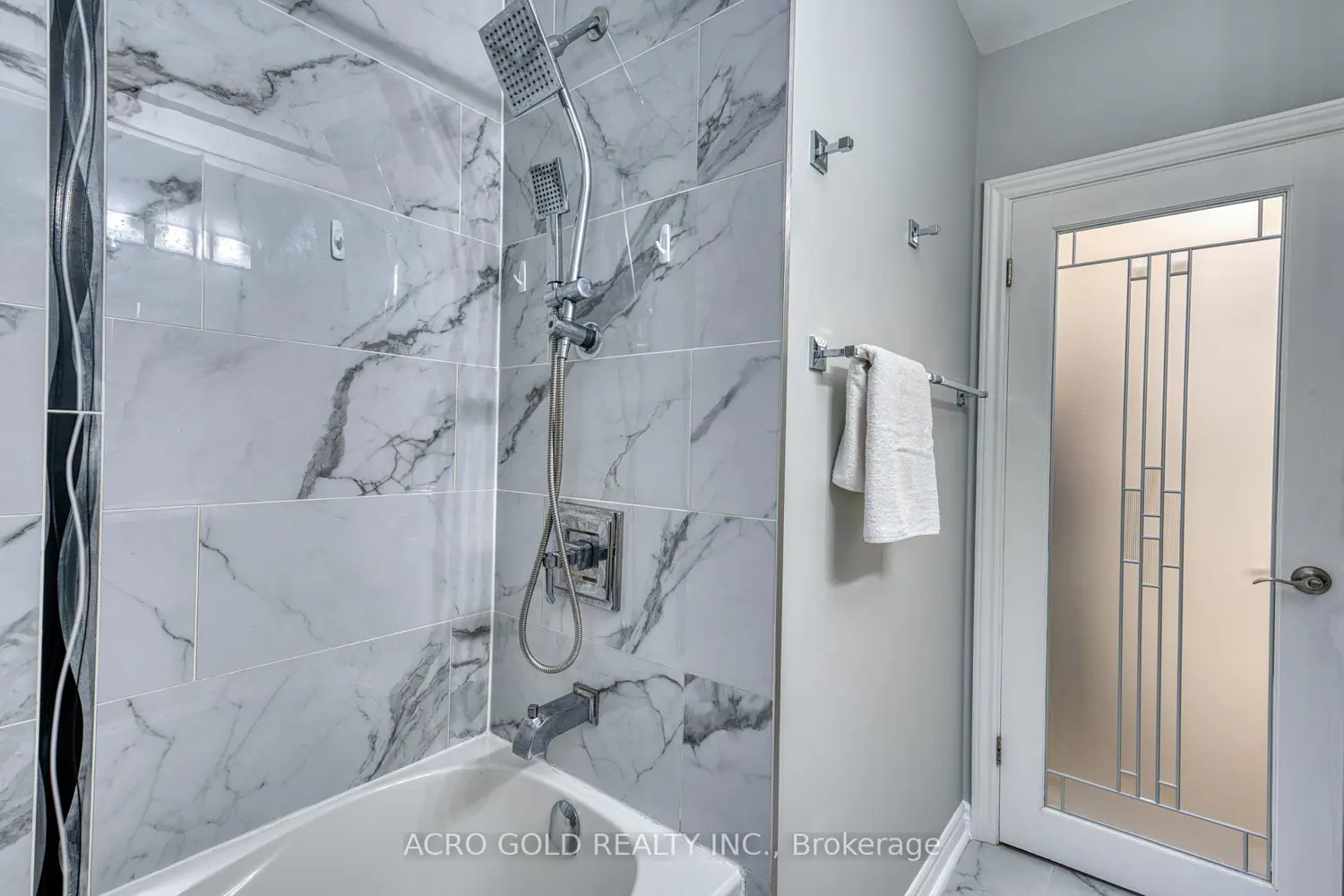 Additional image 12 of 10 Kennebec Crescent