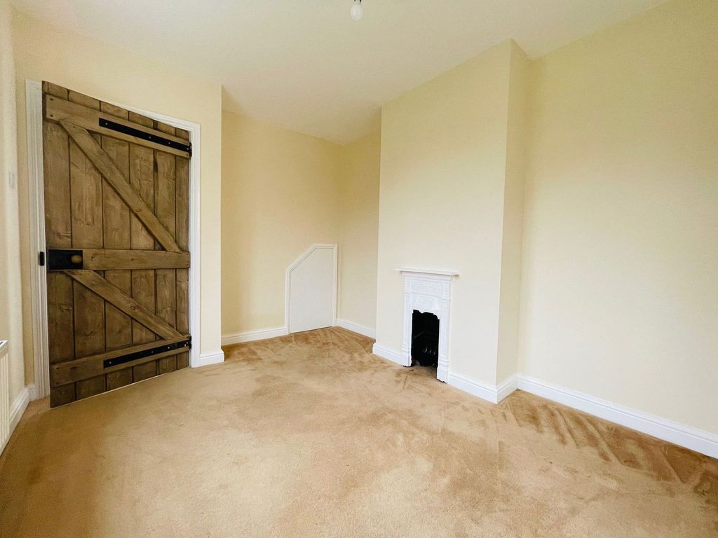 Additional image 7 of 3 bed semi-detached house to rentRothwell Road, Malvern WR14