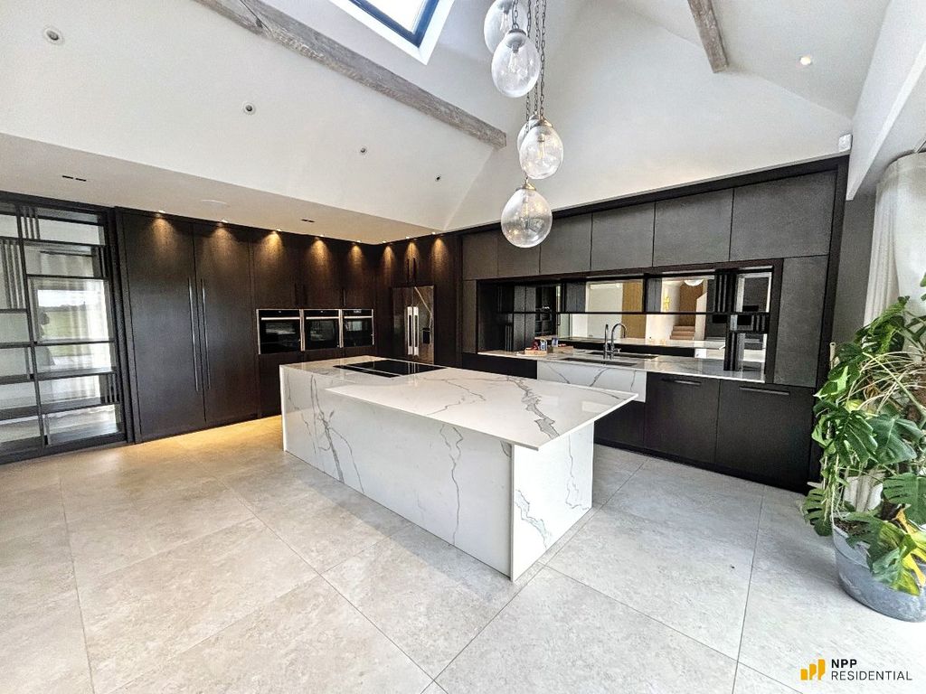 Additional image 18 of 4 bed detached house to rentMedina, Broad Lane, Grappenhall, Warrington WA4