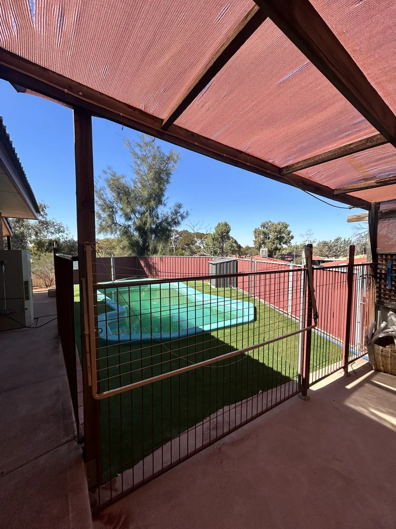 Additional image 22 of 6 Anna Ct, Roxby Downs SA 5725