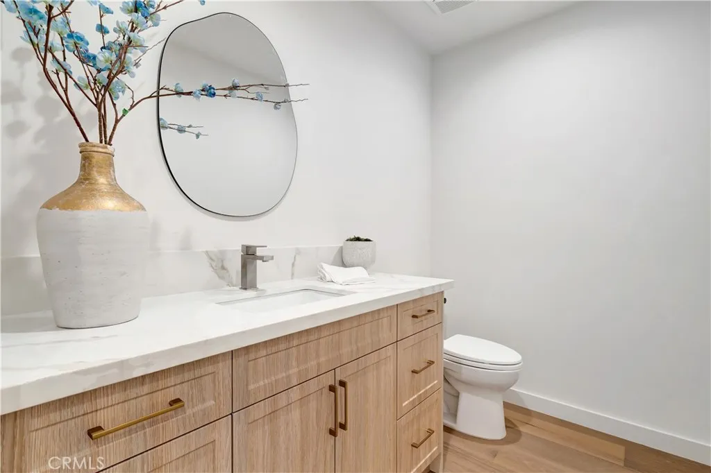 Additional image 11 of 4830 Hasekian Drive, Tarzana, CA 91356