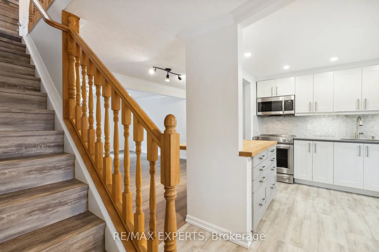 Additional image 7 of 418 Woods Lane