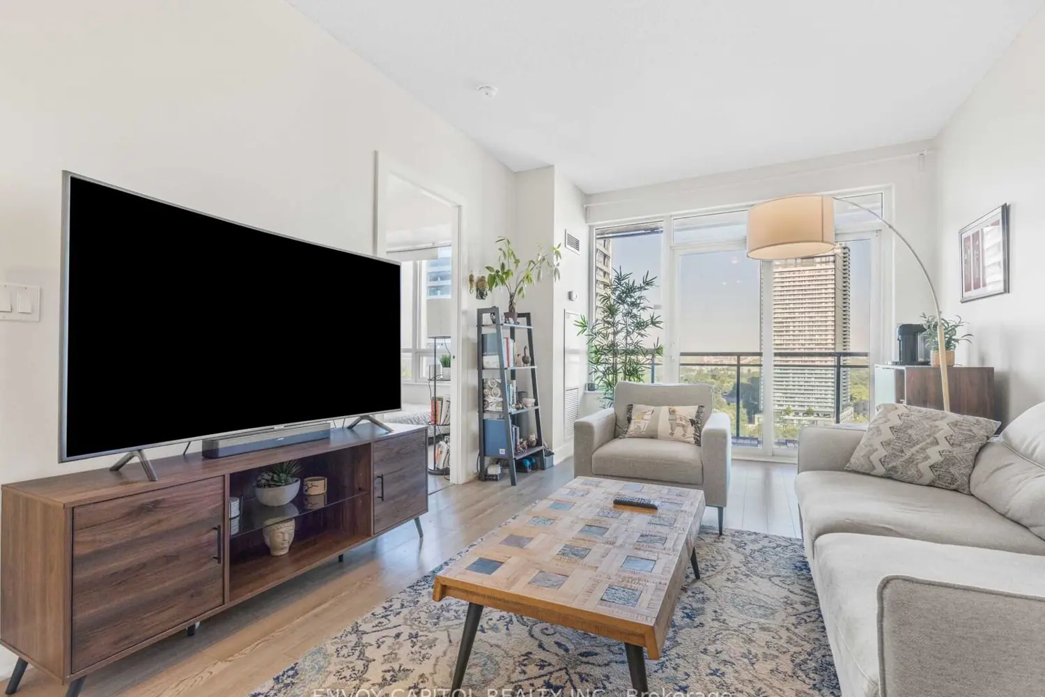 Additional image 8 of 28 Linden Street 1702