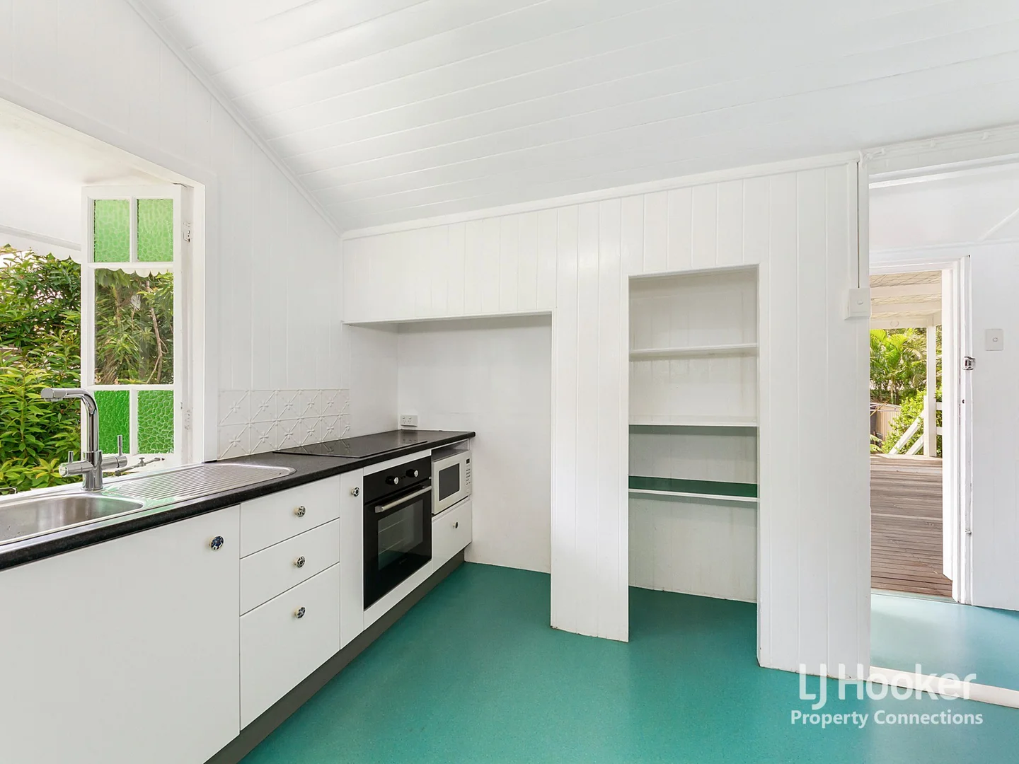 Additional image 6 of 114 Oxley Avenue, Woody Point QLD 4019