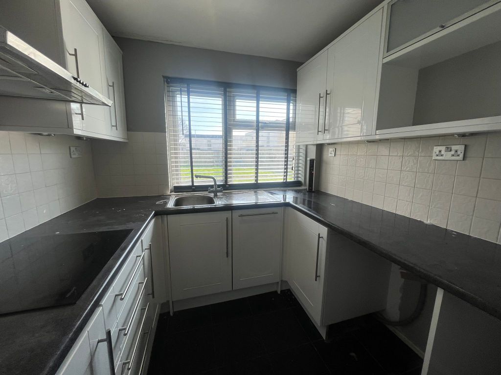 Additional image 3 of 3 bed terraced house to rentTairfelin, Bridgend CF31