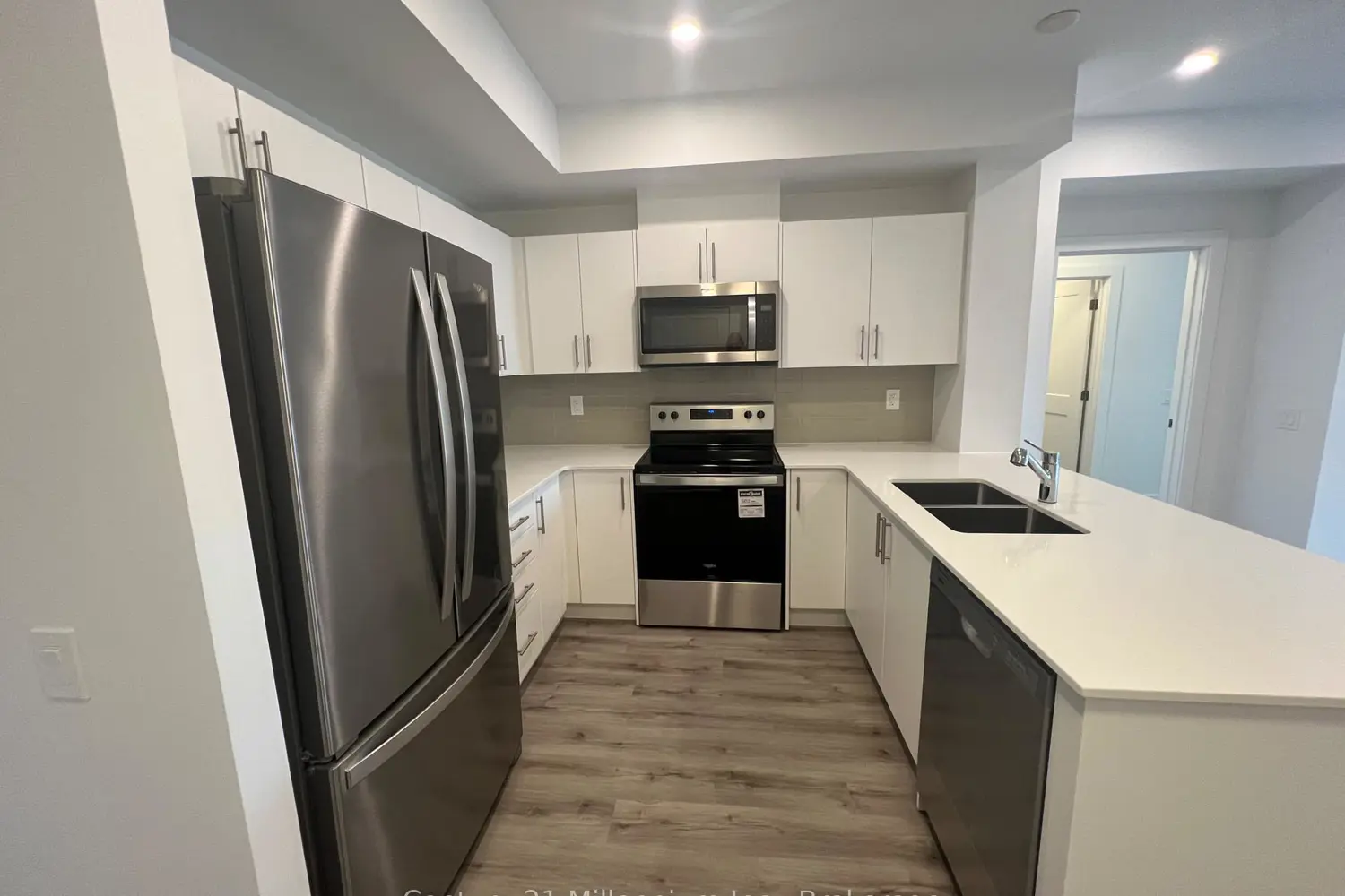 Additional image 5 of 4 Kimberly Lane 217