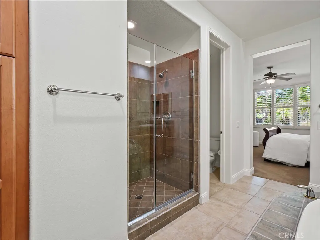 Additional image 79 of 25679 Smoketree Ln, Valencia, CA 91381