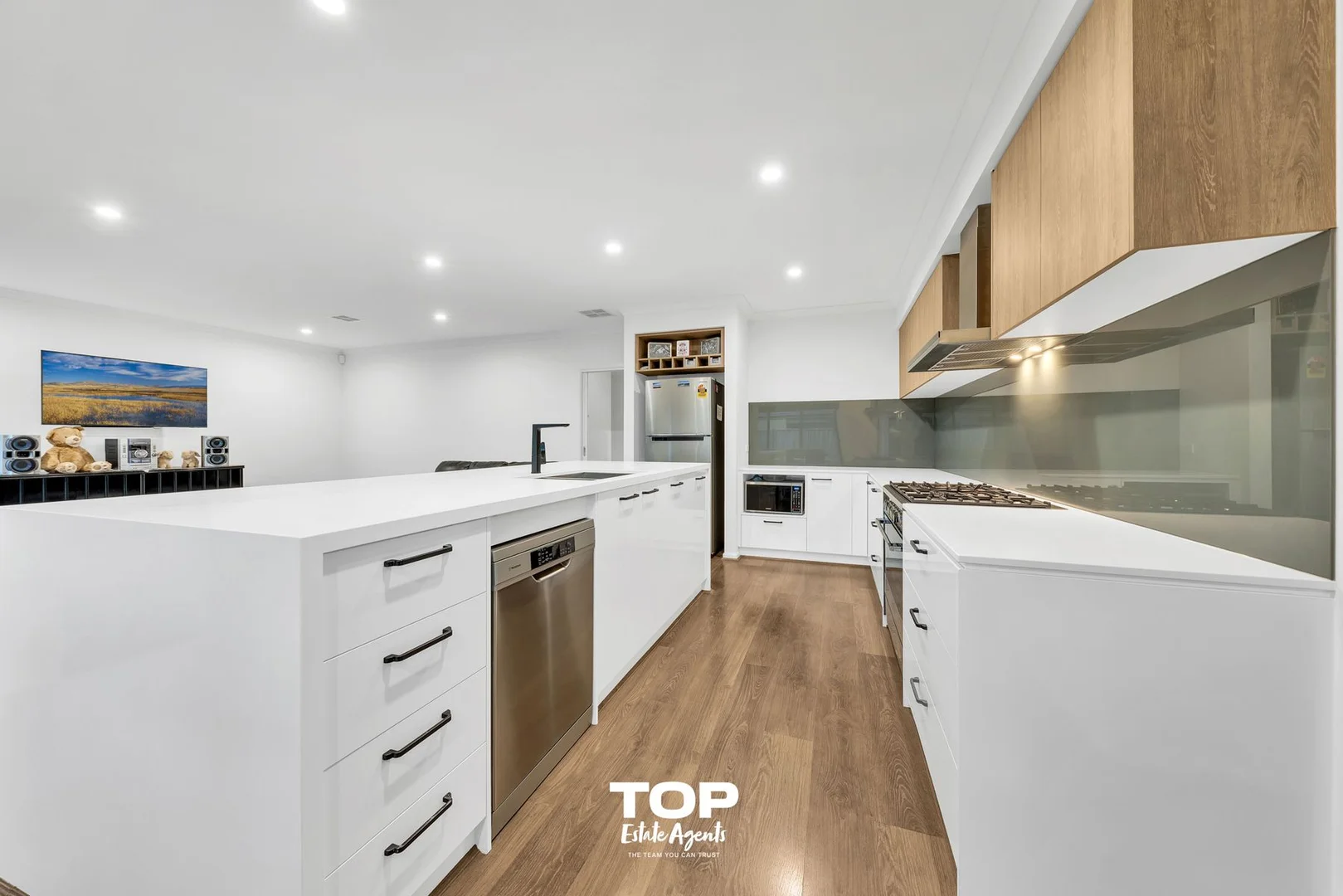 Additional image 10 of 106 Morison Road, Clyde VIC 3978